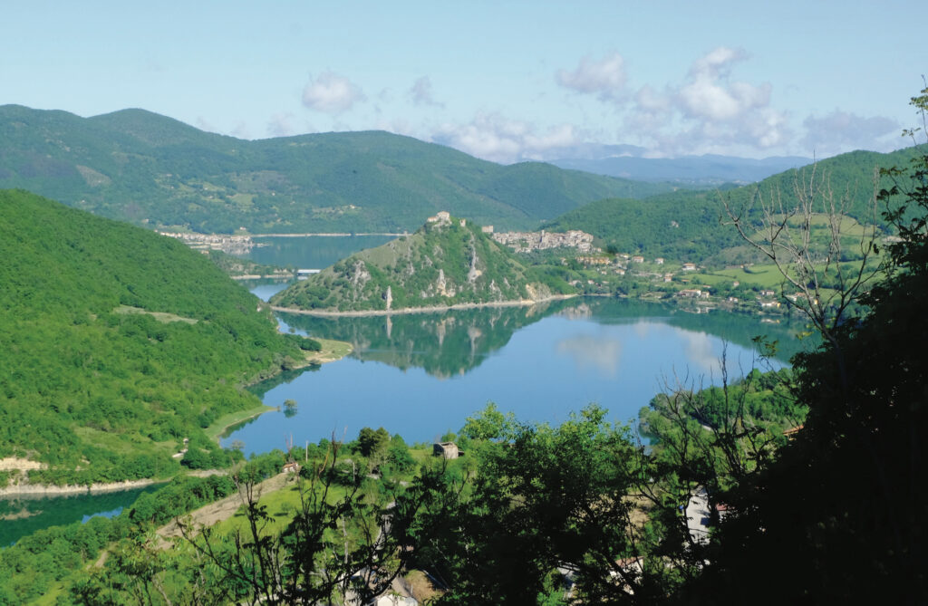 Lago Turano