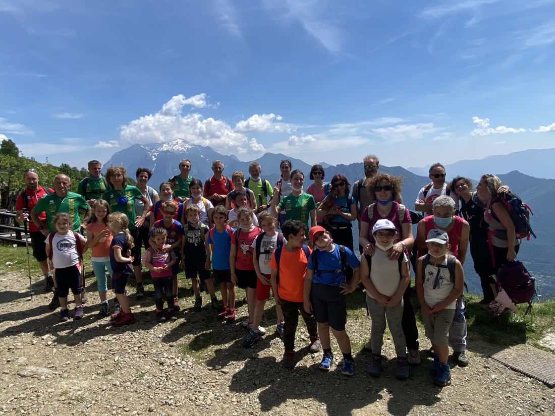 Veduggio Bimbi in cammino - Alpe Giumello