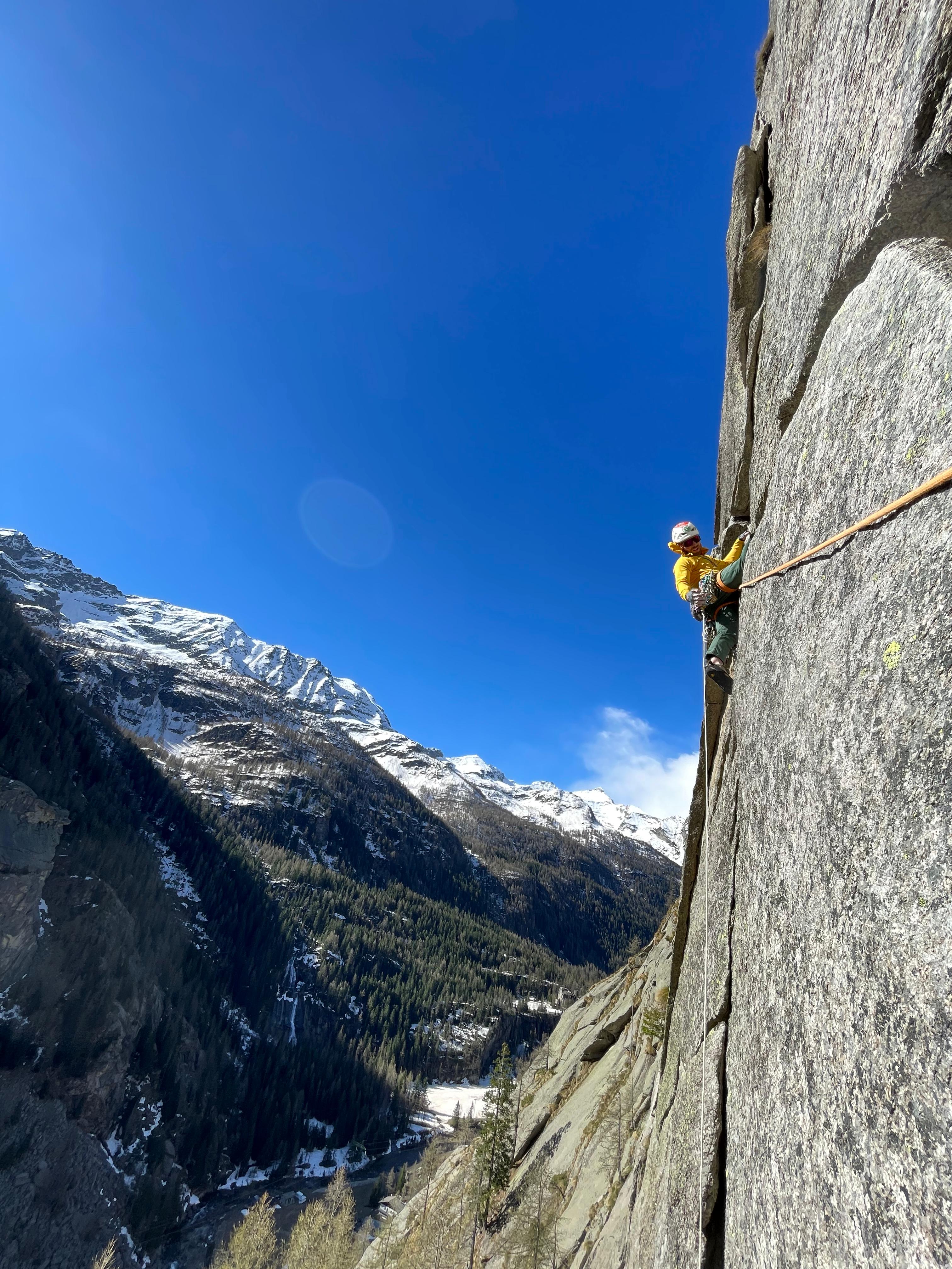 Valle dell'Orco/Caporal - Marco Cocito sulla via Tempi Duri